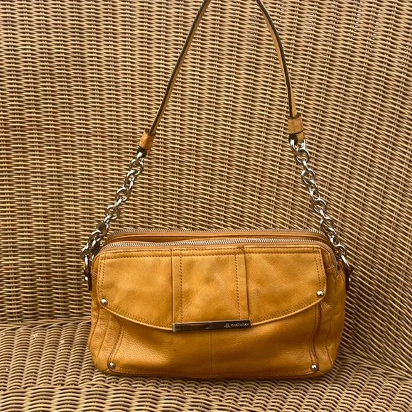 B Makowsky yellow Purse Womens Leather Glove Soft SATC Silver Hardware Bohemian - Picture 2 of 13